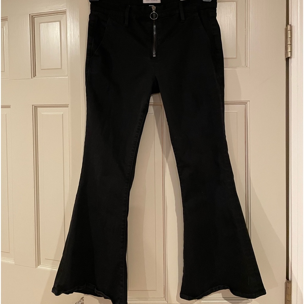 frame denim black.  front zipper.   boot cut cropped